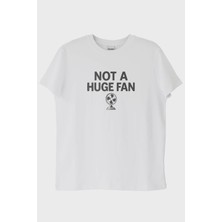 Nuugg Not A Huge Fan Beyaz Tişört