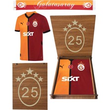 Galatasaray Orijinal 2024/2025 5 Yıldız Iç Saha Parçalı Forma Atkı ve Hediyelik Ahşap Kutulu