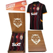 Galatasaray Puma Lisanslı 2024/2025 5 Yıldızlı Alternatif Forma Atkı ve Hediyelik Ahşap Kutulu