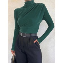 Yarım Boğaz Büzgülü Sandy Bluz -Zümrüt