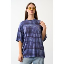 Bisiklet Yaka Oversize Batik Baskı T-Shirt
