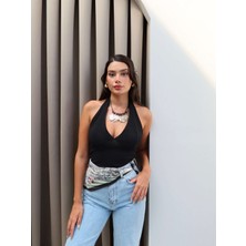 Boyundan Geçmeli Dikişli Bluz