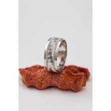 Ortası Desenli Rodyumlu Unisex Gümüş Alyans