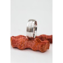 Rodyumlu Broseli Unisex Gümüş Alyans