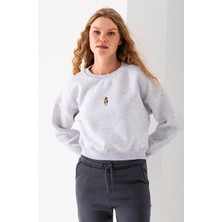 Kadın Bisiklet Yaka Gözlüklü Ayı Nakışlı 3ip Crop Sweatshirt Gri - 2671