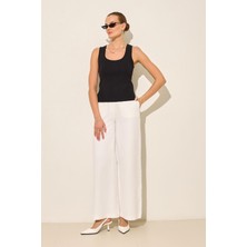 Setre Siyah Kolsuz Crop Triko Bluz