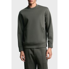 Emporio Armani Regular Fit Bisiklet Yaka Cepli Sweat Erkek Sweat EM003052 AF17545 U8143