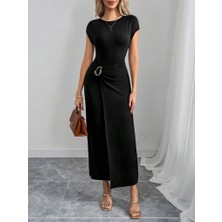 Nidam Butik Kadın Yarım Ay Kollu Yuvarlak Yaka Önünde Toka Detaylı Modal Maxi Elbise