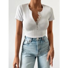 Tua Moda Kadın Beyaz Yaka Dantel ve Fermuarlı Kaşkorse Bluz