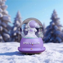 Sevimli Küçük Astronot Işıklı Kar Küresi, Sihirli ve Renkli Dekorasyon Özelliği