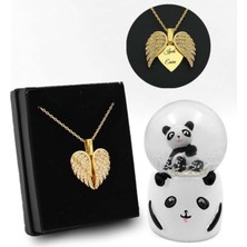 Sevimli Panda Kar Küresi ve Kişiye Özel Melek Kanatlı Kolye Hediye Seti