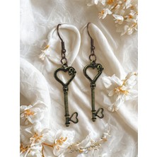 Ayre Style Kalp Anahtarı Küpe - Eskitme Bohem Kalp Anahtarı Uzun Sallantılı Kadın Küpesi