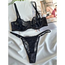 Kadın Siyah Dantelli Tanga Sütyen Takımı
