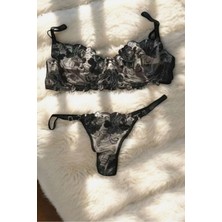 Kadın Siyah Çiçekli Sütyen Takım