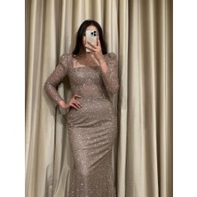 Kaleiçi Yıldızlar Bej Uzun Kol Kare Yaka Yeni Sezon Abiye Elbise Fn7351 7351