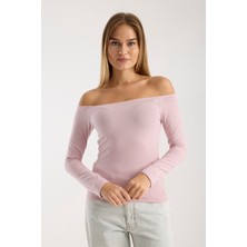 Kadın Uzun Kollu Geniş Yaka Esnek Bluz – Modern ve Zarif 3007