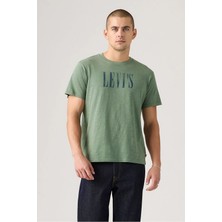 Levi's Relaxed Fit Tişört