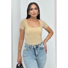 Kadın Kısa Kollu T-Shirt Kare Yaka Çift Kat Sandy Kumaş Crop T-Shirt