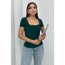 Kadın Kısa Kollu T-Shirt Kare Yaka Çift Kat Sandy Kumaş Crop T-Shirt
