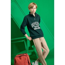 DeFacto Erkek Çocuk Dik Yaka Fermuarlı Baskılı Okul Sweatshirt F2710A825AU