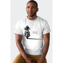 Moto Gölgesi Beyaz Kısa Kollu Erkek T-Shirt