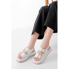 Bayan Sandalet 1187 Beyaz Dolgu Topuk Lastik Baretli  Kadın Sandalet