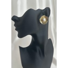 Top Inci Detay Tel Çiçek Çivili Zarif Küpe (2cm)