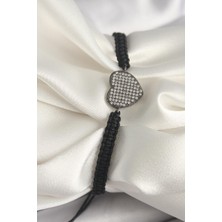 Pirinç Füme Renk Zirkon Taşlı Kalp Figür Asansörlü Makrome Model Kadın Bileklik