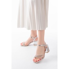 Kadın AYAKKABIS-889  Gümüş 3 Bantlı Topuklu Kadın Ayakkabı