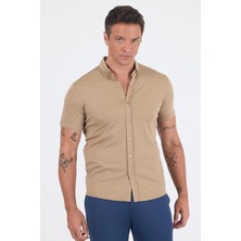 Koyu Bej Italyan Düğmeli Yaka Kısa Kol Cepsiz Slim Fit Gömlek 1004250255