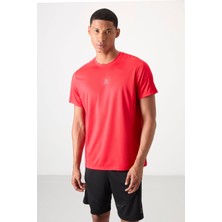 Tommy Life Kırmızı Nefes Alan Dokulu İnce Esnek Standart Fit Erkek Performans T-Shirt - 88390
