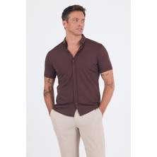 Koyu Kahverengi Italyan Düğmeli Yaka Kısa Kol Cepsiz Slim Fit Gömlek 1004250255