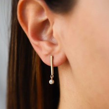 Çubuklu Taşlı Küpe