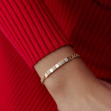 Kare ve Taşlı Örüntü Bileklik