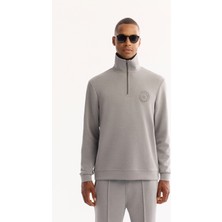 AVVA Erkek Gri Dik Yaka Fermuarlı Soft Touch Baskılı Regular Fit Sweatshirt A52Y1273