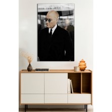 Takım Elbiseli Atatürk Portresi Cam Tablo, Darbelere Dayanıklı Kırılmaz Cam, Hediyelik