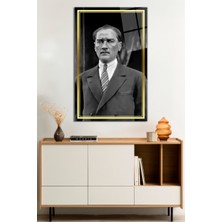 Gold Şeritli Takım Elbiseli Atatürk Cam Tablo, Darbelere Dayanıklı Kırılmaz Cam, Hediyelik