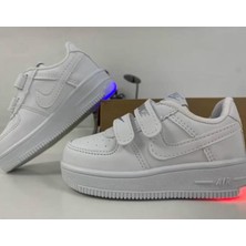 Cg Kids Beyaz Renkli Işıklı Çıtçıtlı Model Içi Yumuşak Taban Şeritli Kız ve Erkek Çocuk Ayakkabı (26-30 Numara Arası Işıklıdır.)