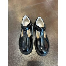 31-35 Nuamara Kız Çocuk Ayakkabı