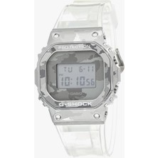 Casio GM-5600SCM-1DR Kol Saati, Gri, Standart
