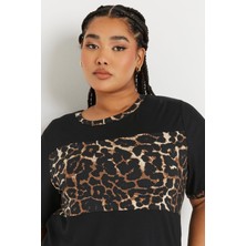 Büyük Beden Kısa Kollu Bisiklet Yaka Leopar Desenli T-Shirt 303729
