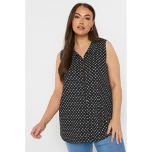 Büyük Beden Polo Yaka Sıfır Kol Düğmeli Puantiyeli T-Shirt 303957