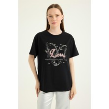 Incili Taşlı  Tshirt