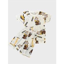 Erkek Çocuk Pamuklu Ekru Iş Makinesi Kepçe Desenli Kısa Kollu Şortlu Yazlık Pijama Takımı