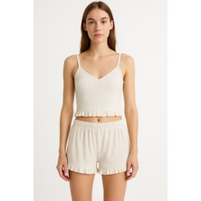 Pamuklu Iğne Çıkarmalı Ince Askılı Crop Atlet Paçası Fırfırlı Şort Kadın Pijama Takımı