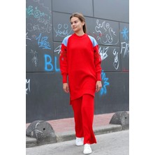 Omuz Detaylı Kol Nakışlı Ikili Alt Üst Triko Takım Kırmızı