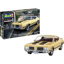 Revell 71 Oldsmobile 442 Model Kit Araba