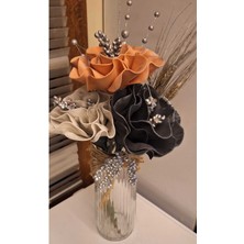 Lateks Gümüş Detaylı (Vazo Dahil)Istenilen Şekilde Dizayn Edilebilen Arajman Çiçeği