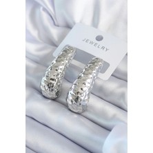 Gümüş Renk Işleme Detay Pirinç Kadın Küpe