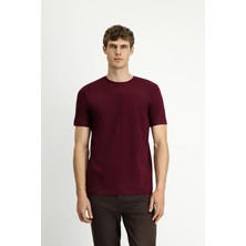Bisiklet Yaka Slim Fit Dar Kesim Süprem Pamuklu Tişört